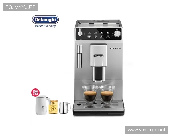 季丽萍厨房那台咖啡机比我这辈子攒的钱还多，看到照片直接笑不出来